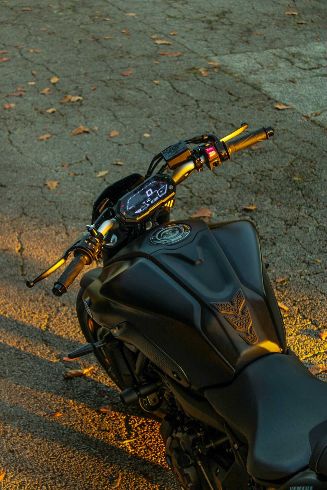 MT-07 35kw 2021 deslimitada Akrapovic