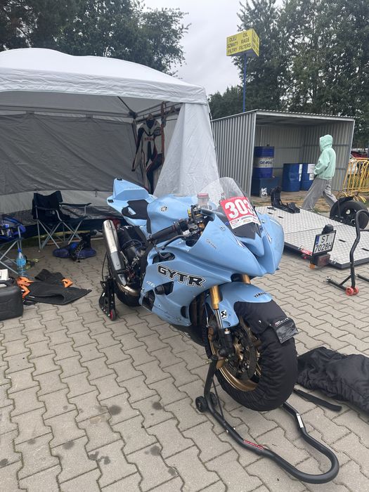 Yamaha r6 rj15 tor sprzedam lub zamiana za nowszy