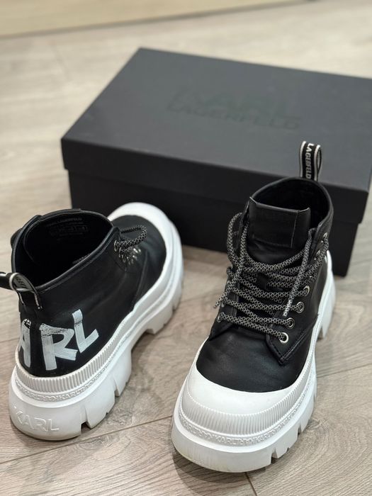 Шкіряні черевики  ботильйони Karl Lagerfeld KL43520 ОРИГІНАЛ! 39р.