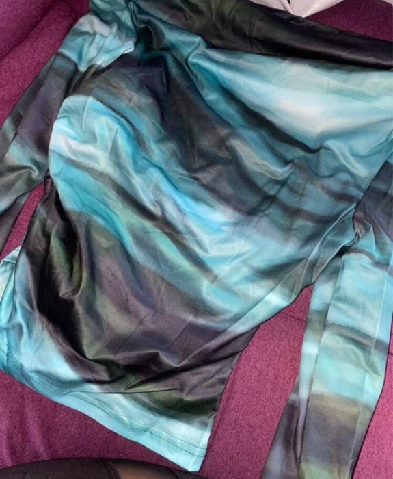 Жіночий елегантний легкий лонгслів