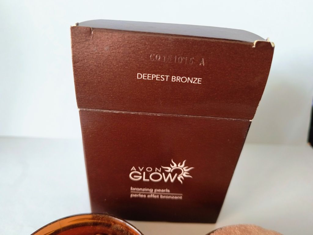 Perełki brązujące Avon Glow Deepest Bronze