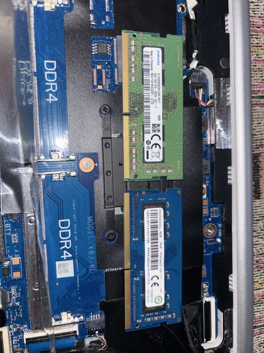 HP ProBook i3 | 16GB RAM | SSD NVMe + SATA | Windows 11 Pro – 200€