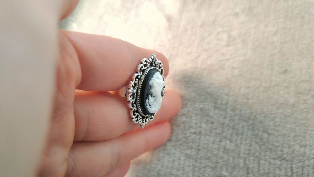 Pierścionek pierścień sygnet z kobieta kamea vintage retro