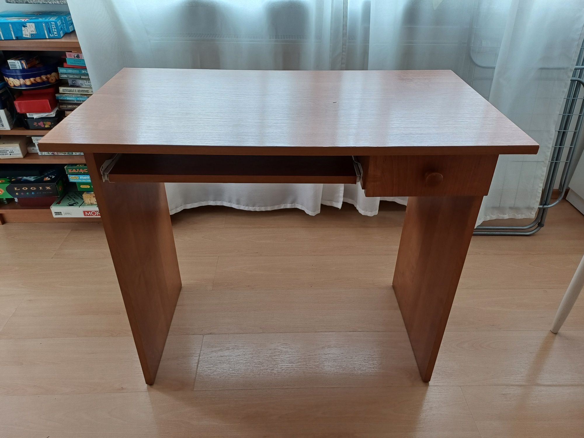 Biurko szkolne, biurowe kolor olcha wym. 90x50