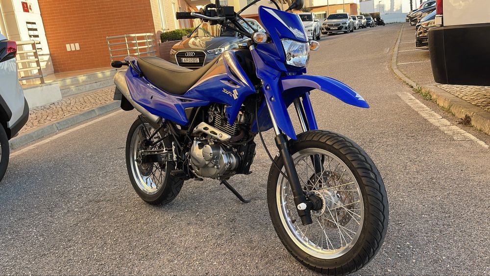 Suzuki DR 125cc 11KW SM Supermotard 2010