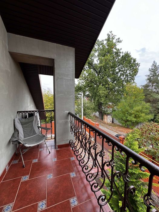 Оренда будинку Забуччя, біля лісу та озера, швидкий виізд на Киів