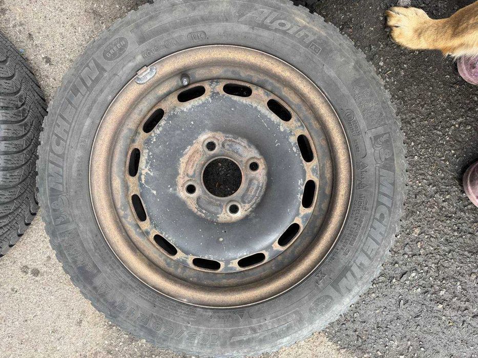 Зимові шини Michelin Alpin A4 185/60 R14 82T