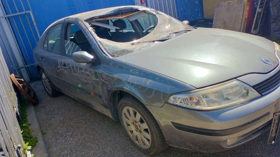 Renault Laguna II lampy przód tył klapa lusterko części