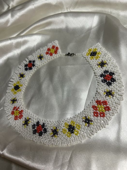 Намисто з бісеру/силянка