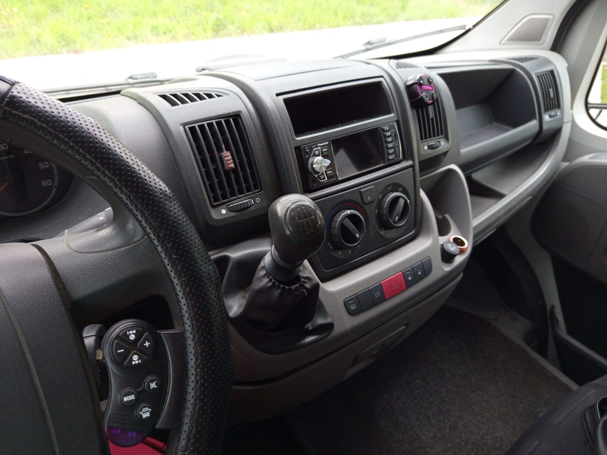 Продаж Peugeot Boxer пасажир