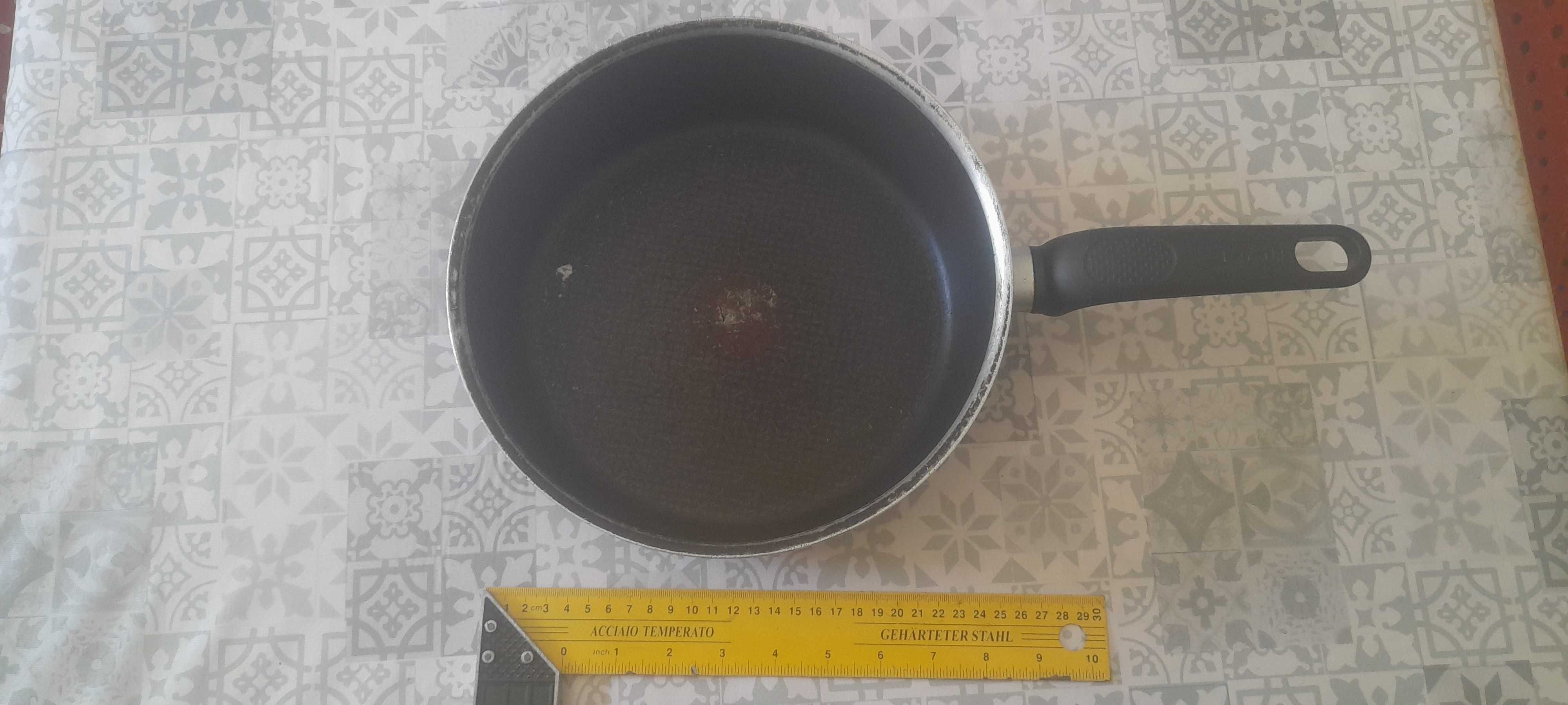 Panela Tefal em bom estado