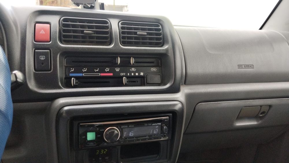 Vende Suzuki Jimmy ano 2002