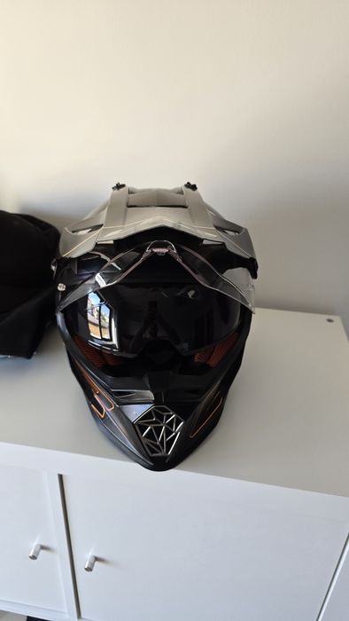 Capacete LS2 em boas condições
