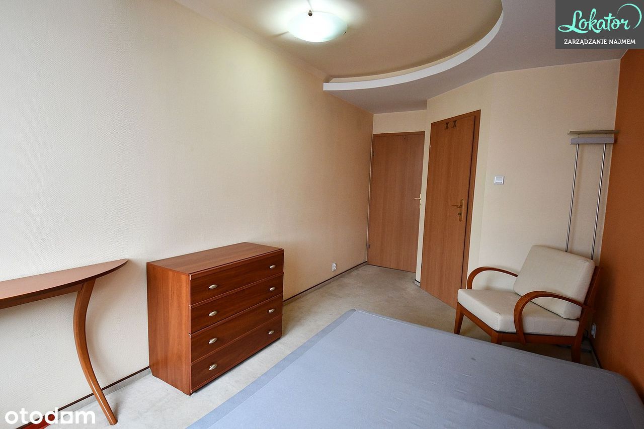 Mieszkanie 2-pokojowe, z balkonem i komórką lokatorską, w centrum