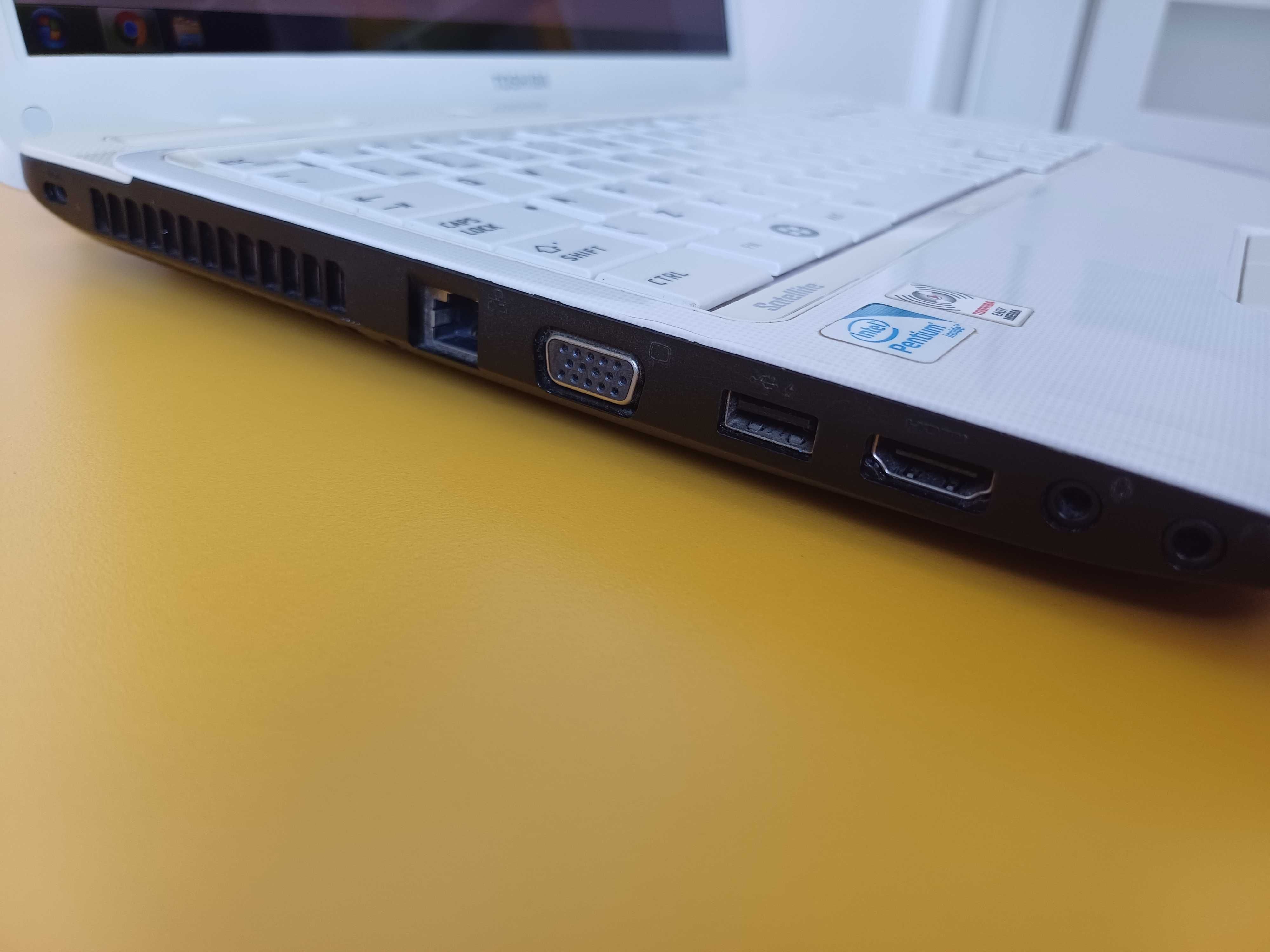Laptop komputer Toshiba Satellite L750-1XT