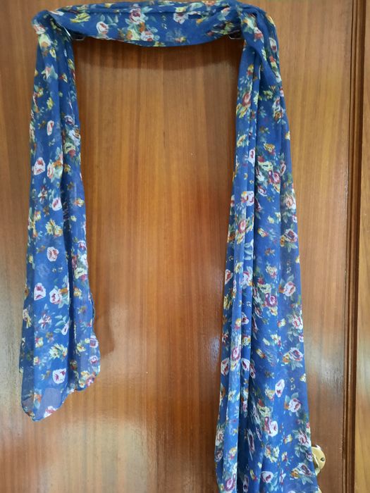 Echarpes. Meias rendadas compridas