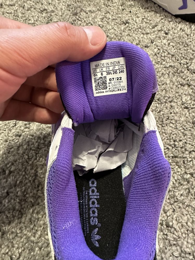Кросівки Adidas Niteball 2 адидас фіолетові розпродаж