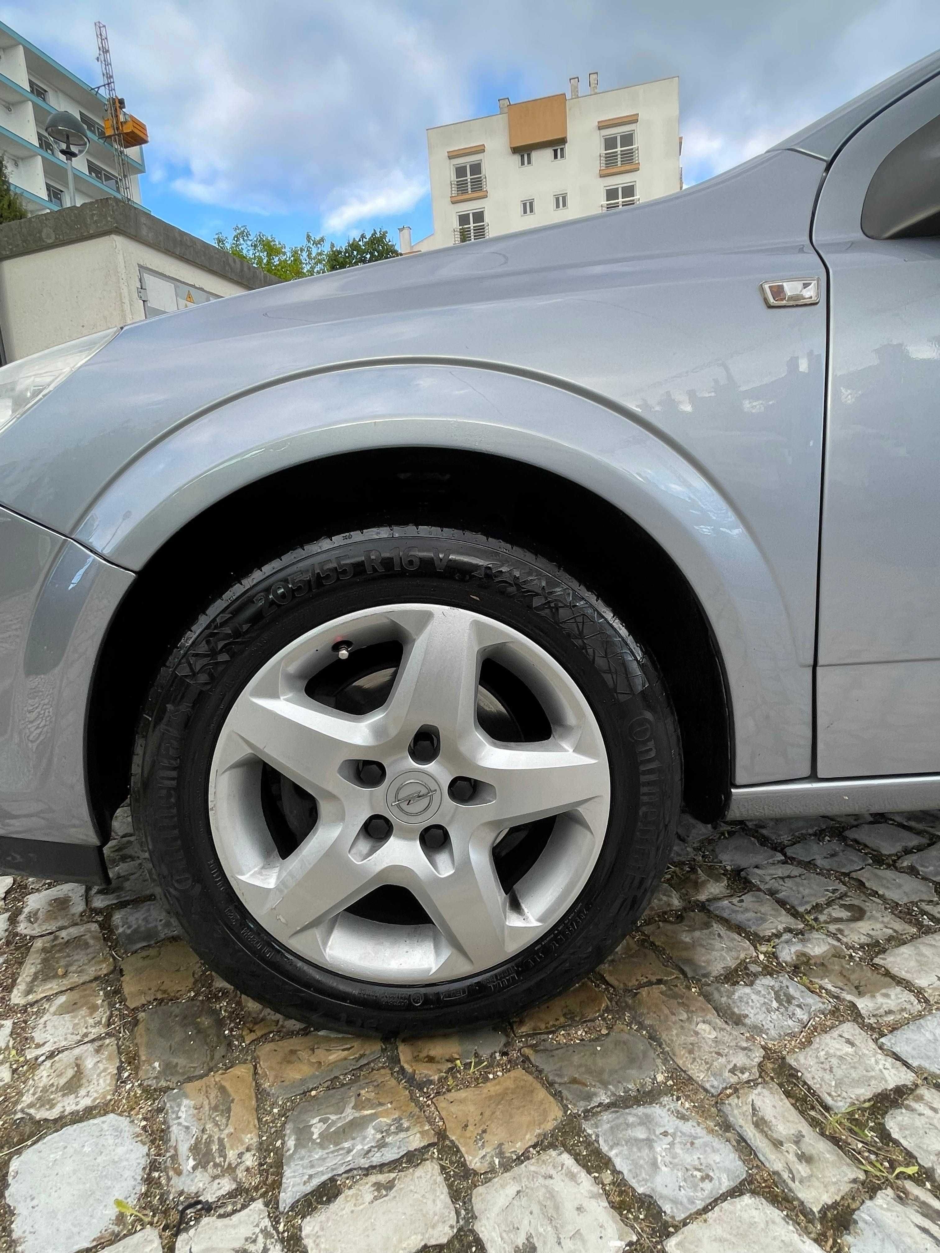 Opel Astra 1.3 CDTI Cosmo