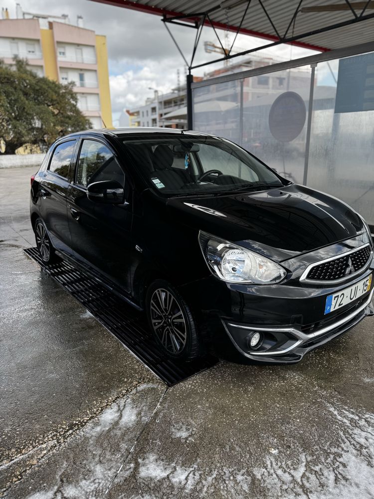 Mitsubishi Space Star 1.2 Intense Connect Edition