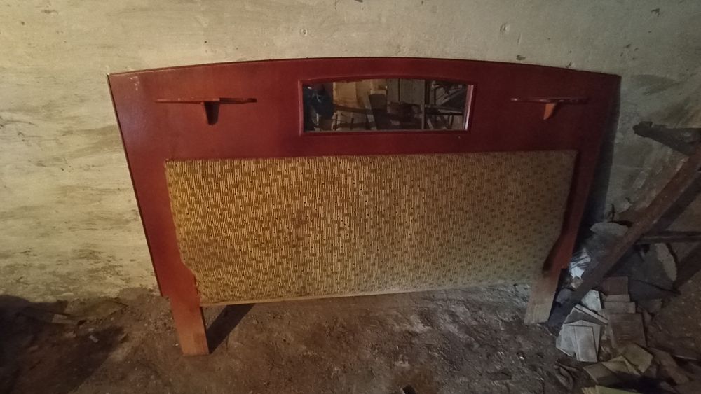 Ретро спинка 70-х