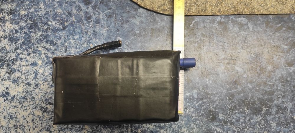 Booster urządzenie rozruchowe