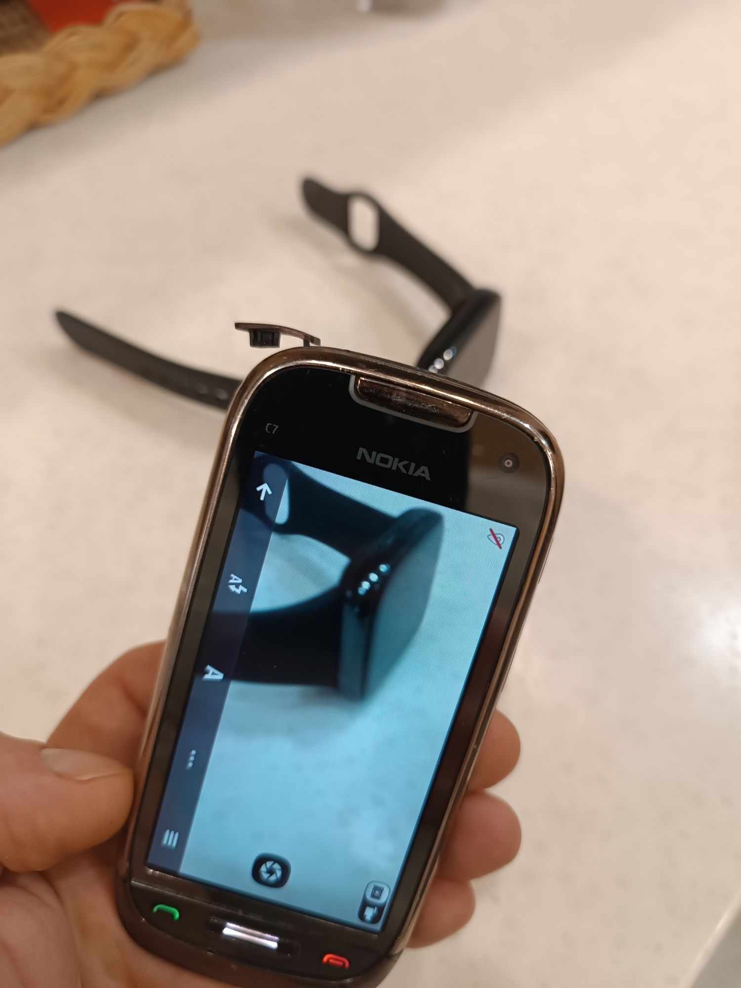 Nokia C7 полностью рабочий