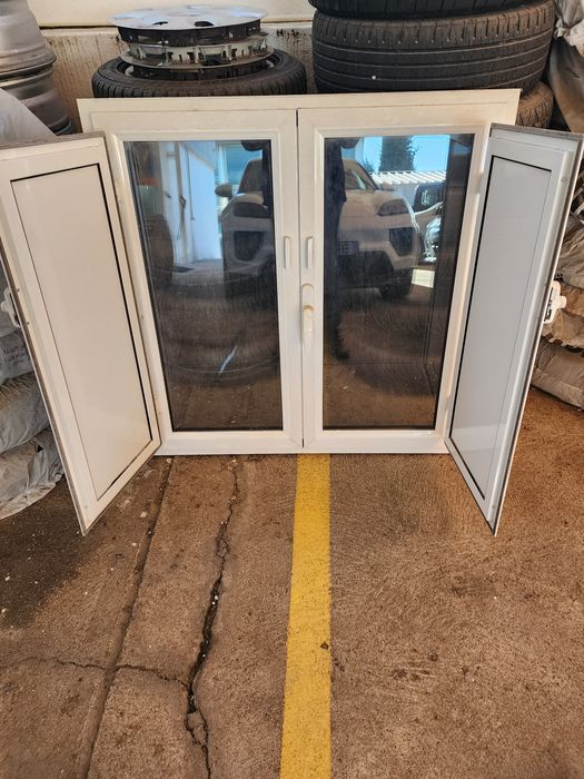 Janela de Alumínio c/portadas