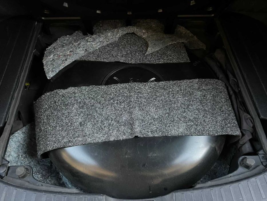 ТОЙОТА-ВЕНЗА-ПРЕМИУМ JBL-4AWD!!! Максималка Целая!!!