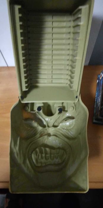 Iron Maiden  expositor para 13 CDs - 1998