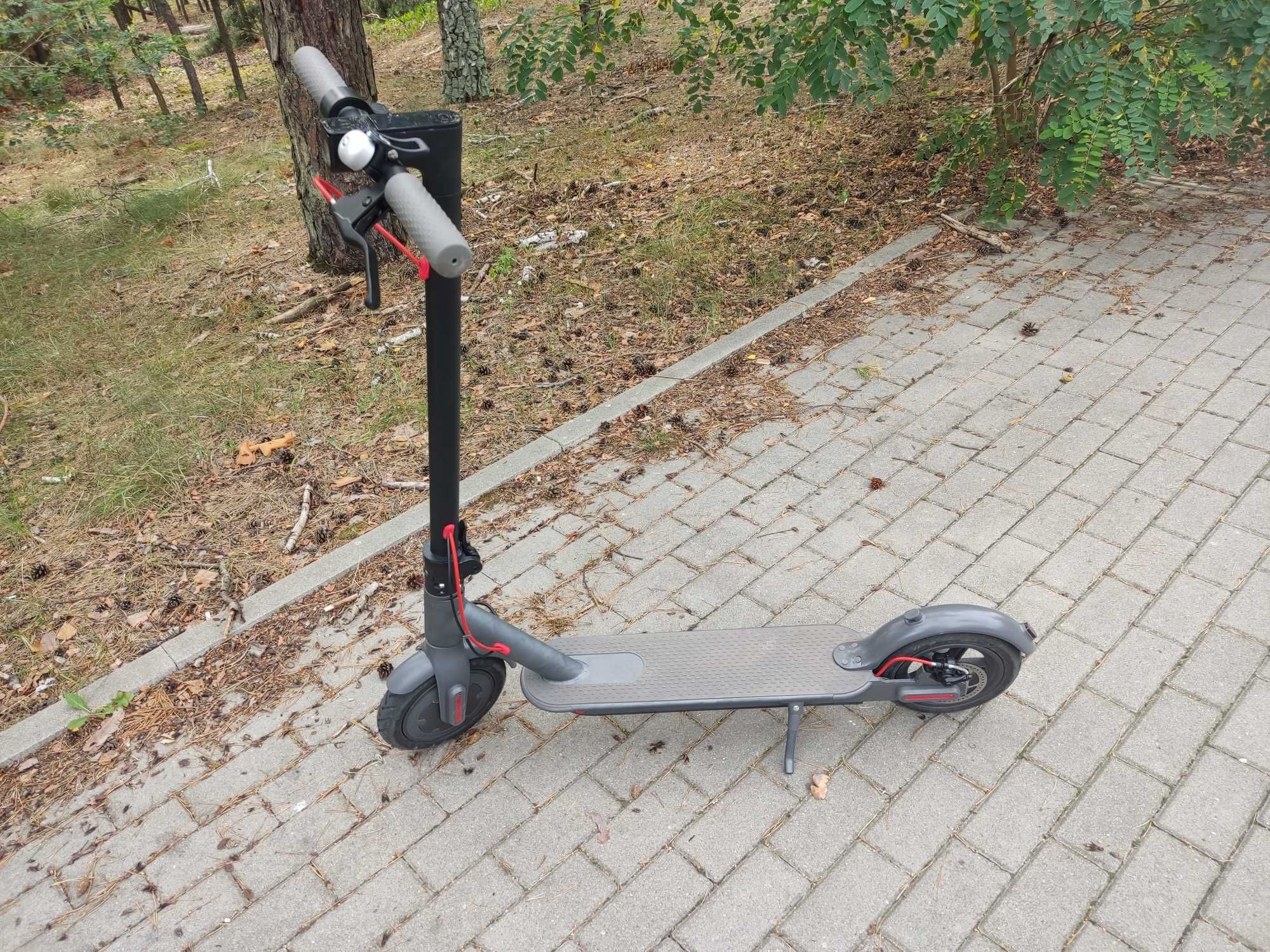 Hulajnoga elektryczna E-scooter