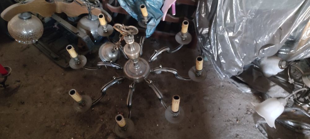 Żyrandol z mosiądzu