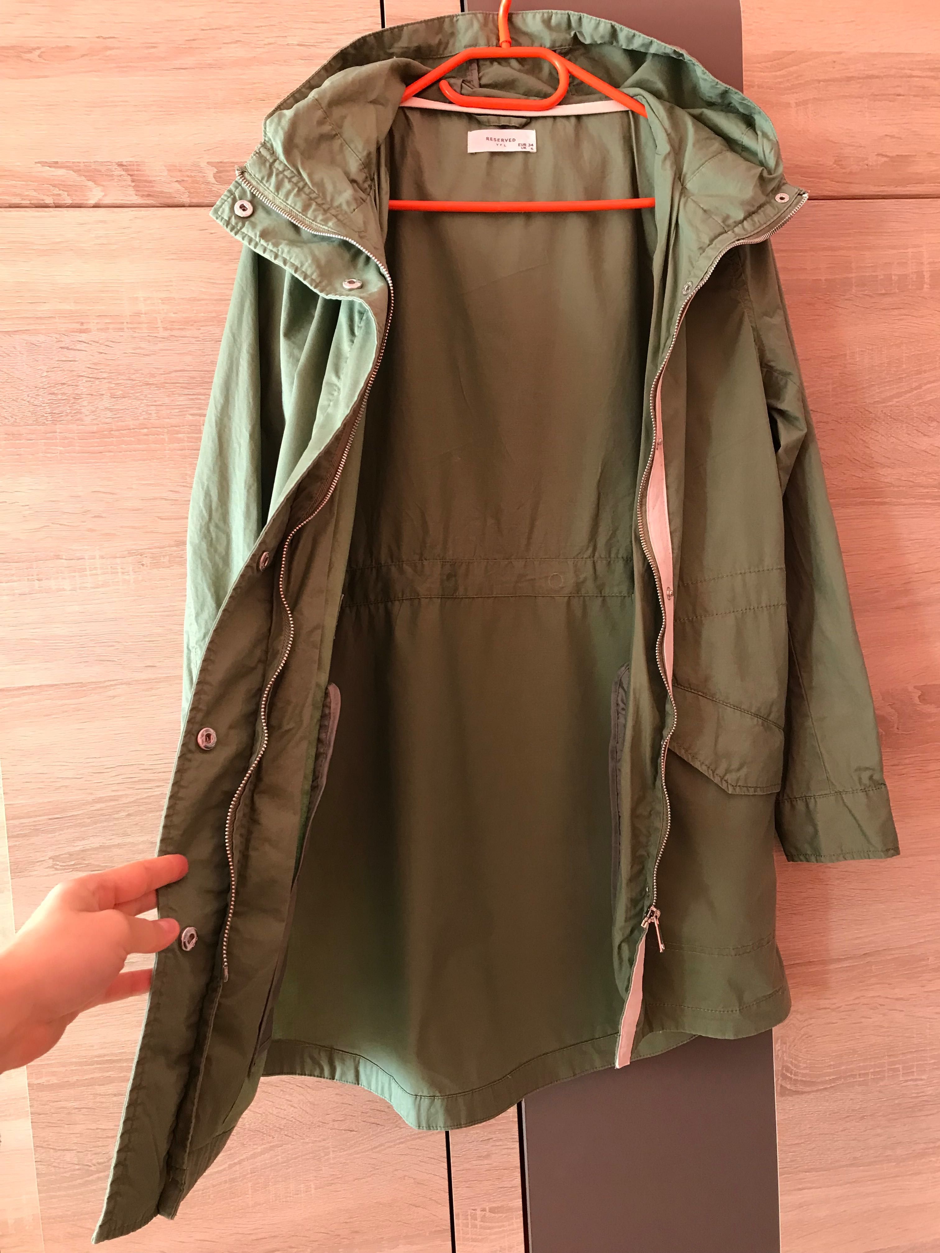 Reserved cienka kurtka khaki r. 34