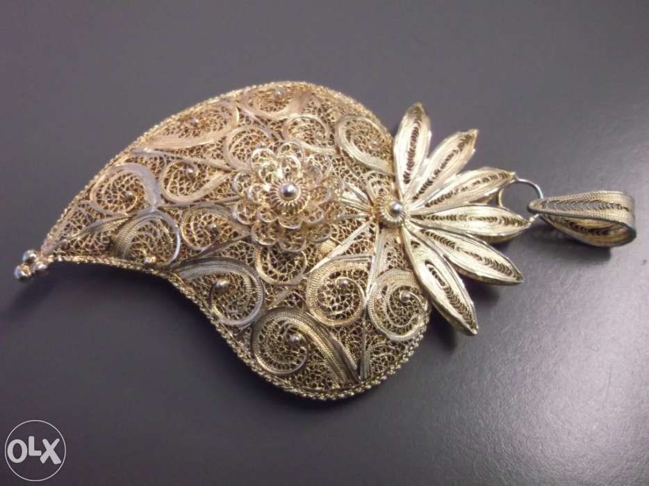 Coração filigrana lindíssimo, os dois lados não são iguais (ver fotos)