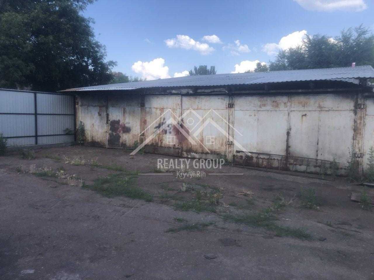 Продаж комерційної нерухомості (склади/бокси) вул. Ландау