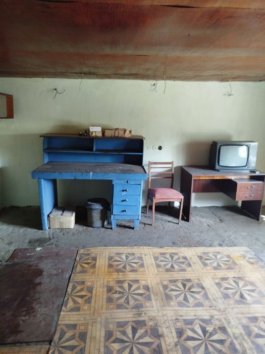 Продам гараж-майстерню