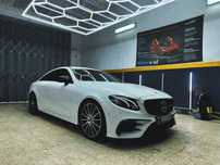 Mercedes Benz E220 COUPE AMG LINE