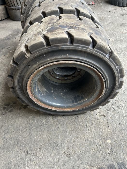 Felgi opona 23x10-12 STILL RX ,Linde
