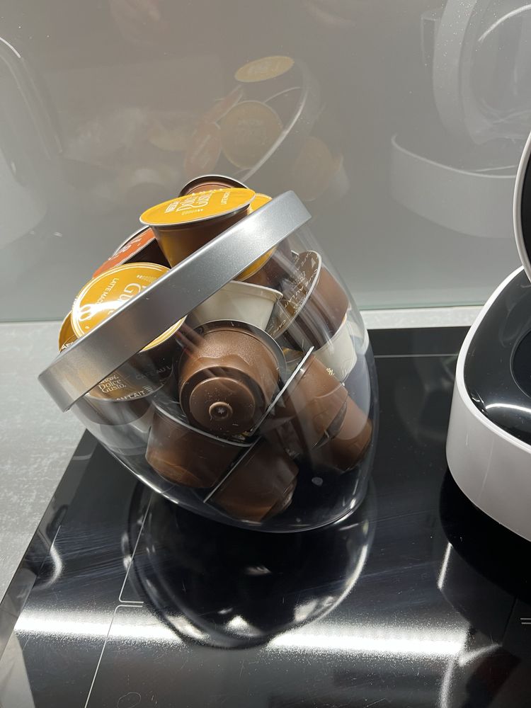 Ekspres Nespresso/ Dolce gusto Lumio stan idealny