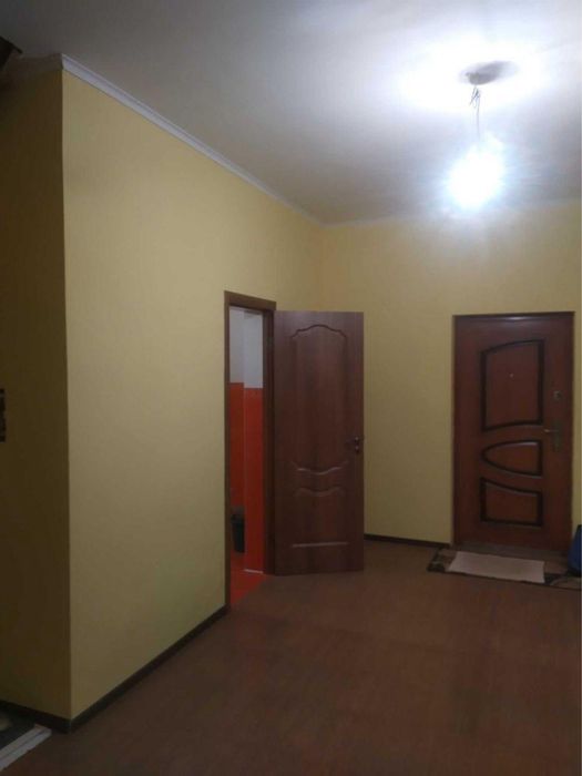 Будинок мікрорайон Підлипники