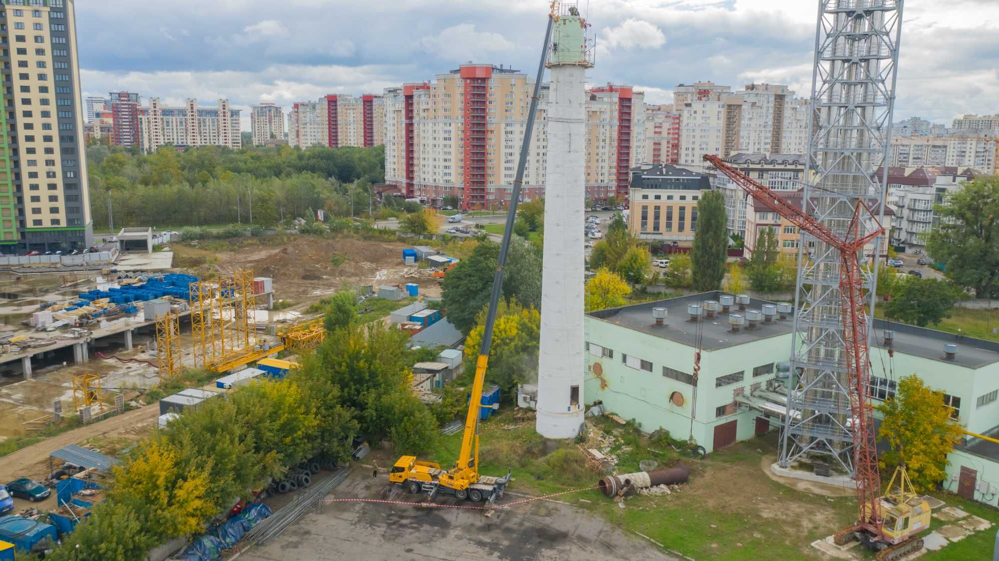 Демонтаж труб, складу, ангару.Знесення будівель.Снос.Демонтажні роботи