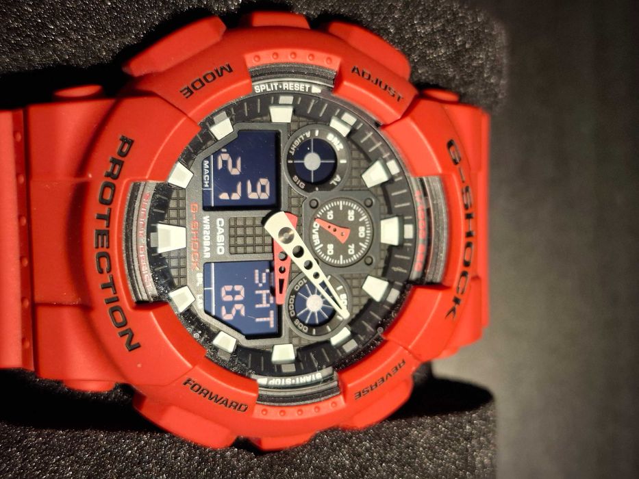 Zegarek G shock czerwony