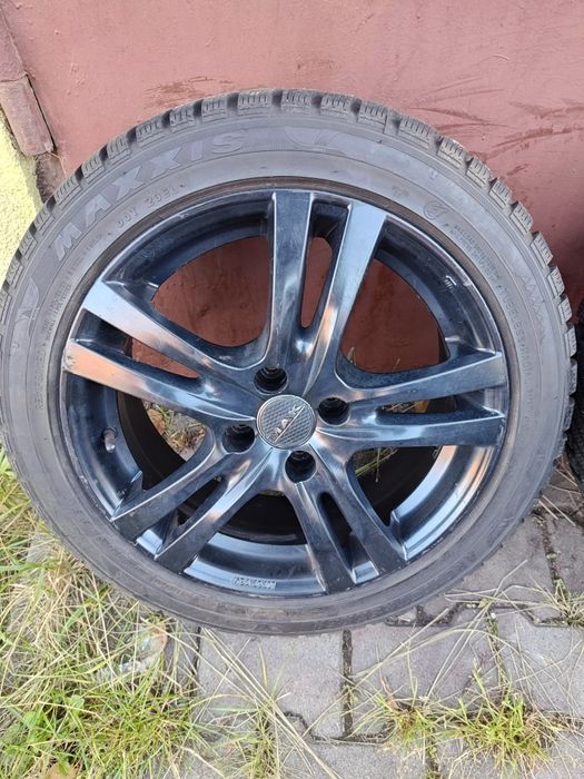 Koła Alu 4x100 16" z oponami zimowymi Mazią 195/50/16