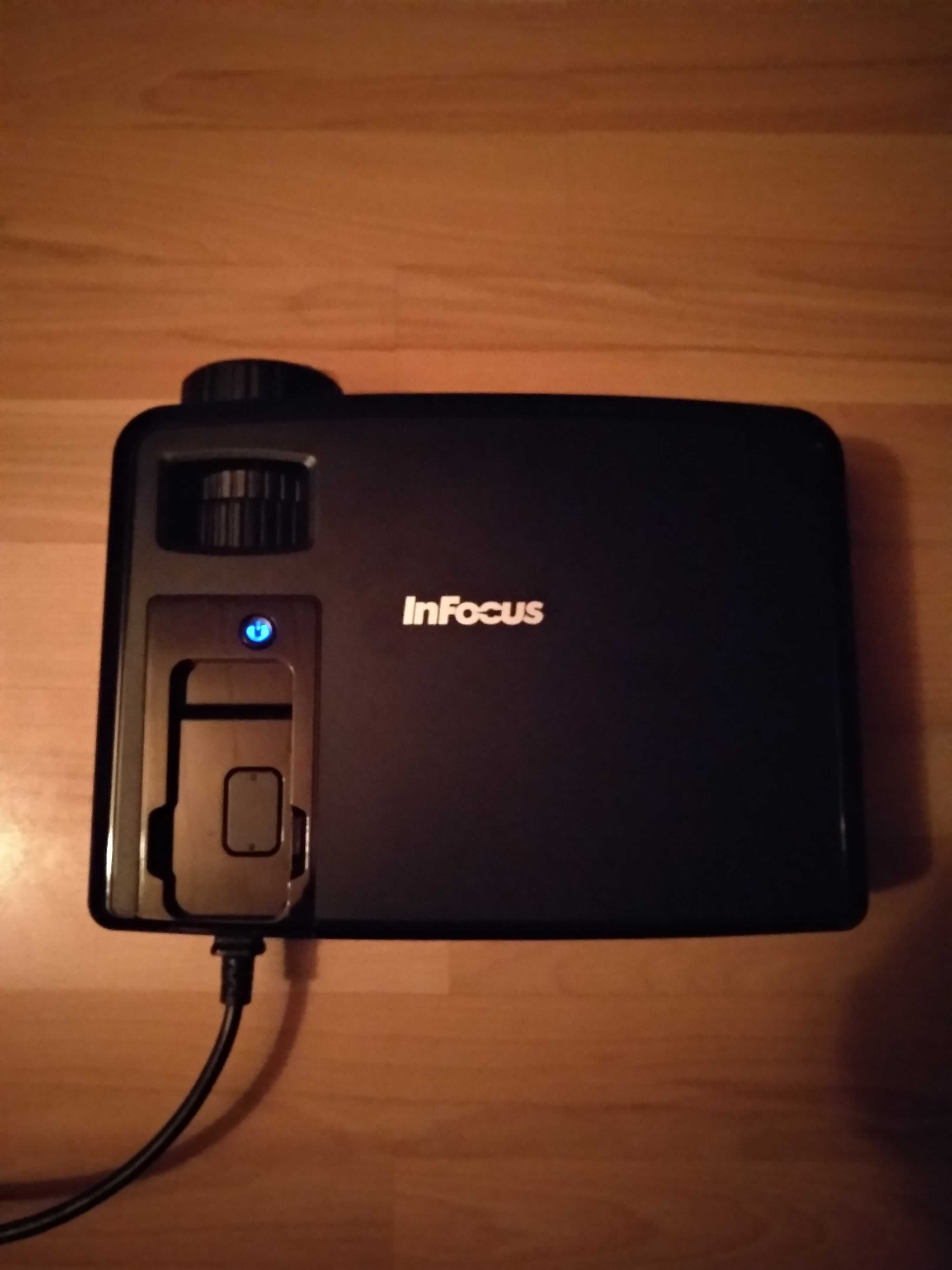 Projektor / Rzutnik - InFocus T90