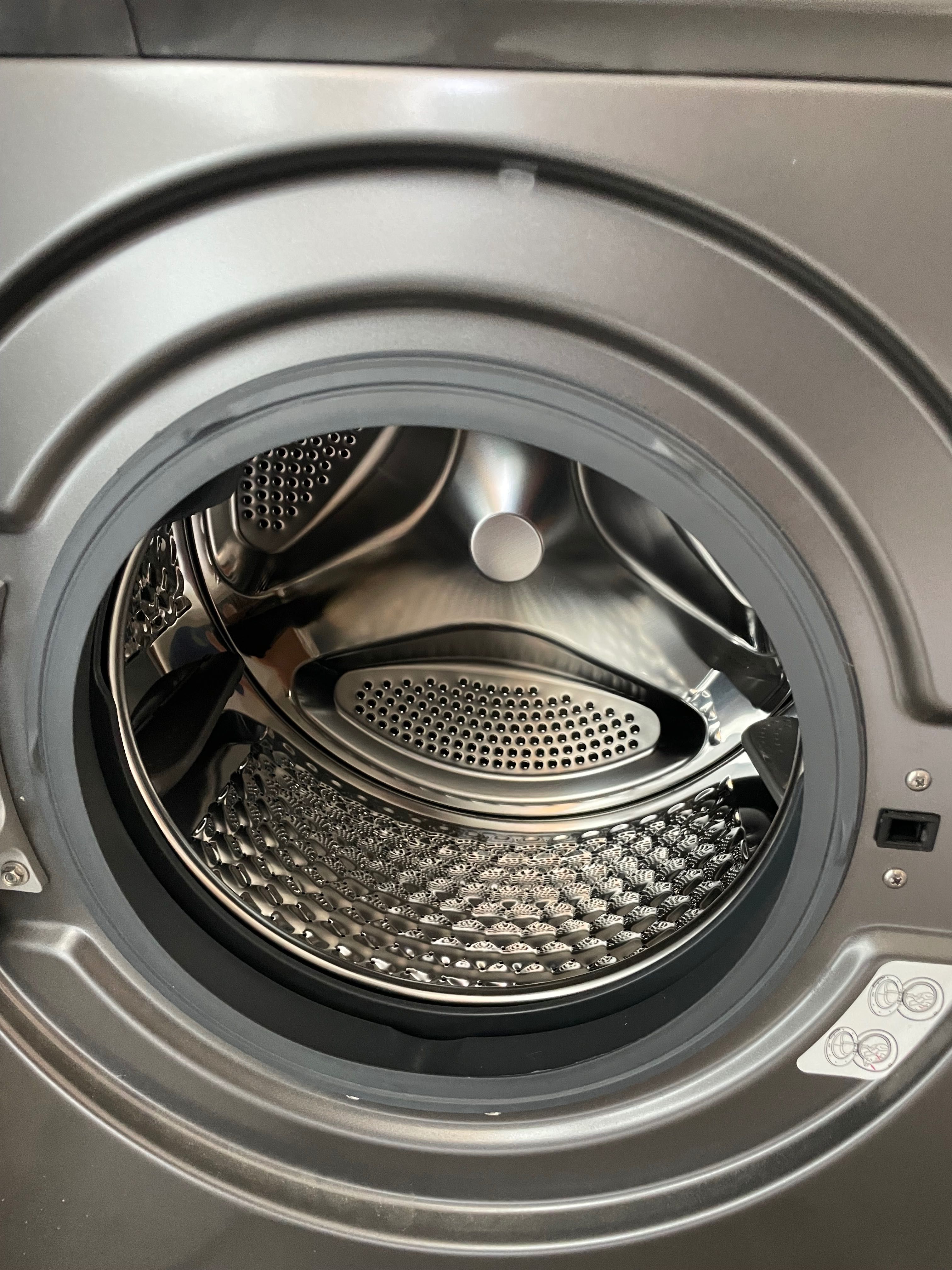 Máquina de lavar roupa como nova com garantia