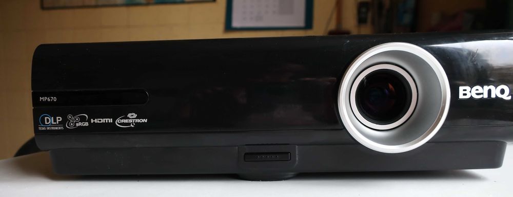 проектор BENQ MP 670