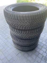 Opony zimowe Kumho wintercraft wp51 225/60/17 4 szt rocznik 2017