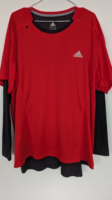 Продам декілька футболок і кофту заходьте тут 4 позиції