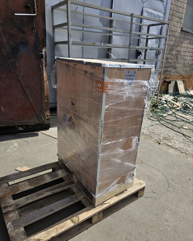 Акамуляторная батарея Felisiti LPBF48300 Lifepo4 52v 300Ah 15 kWt