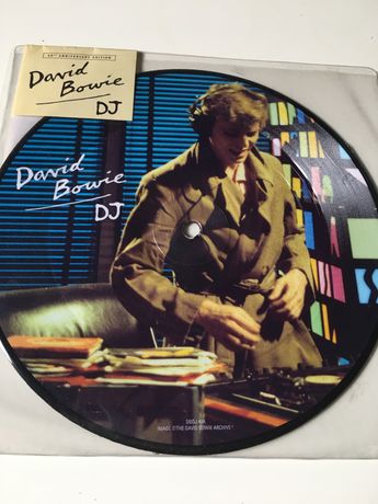 David Bowie DJ, Boys keeps swinging 2 winyle w folii