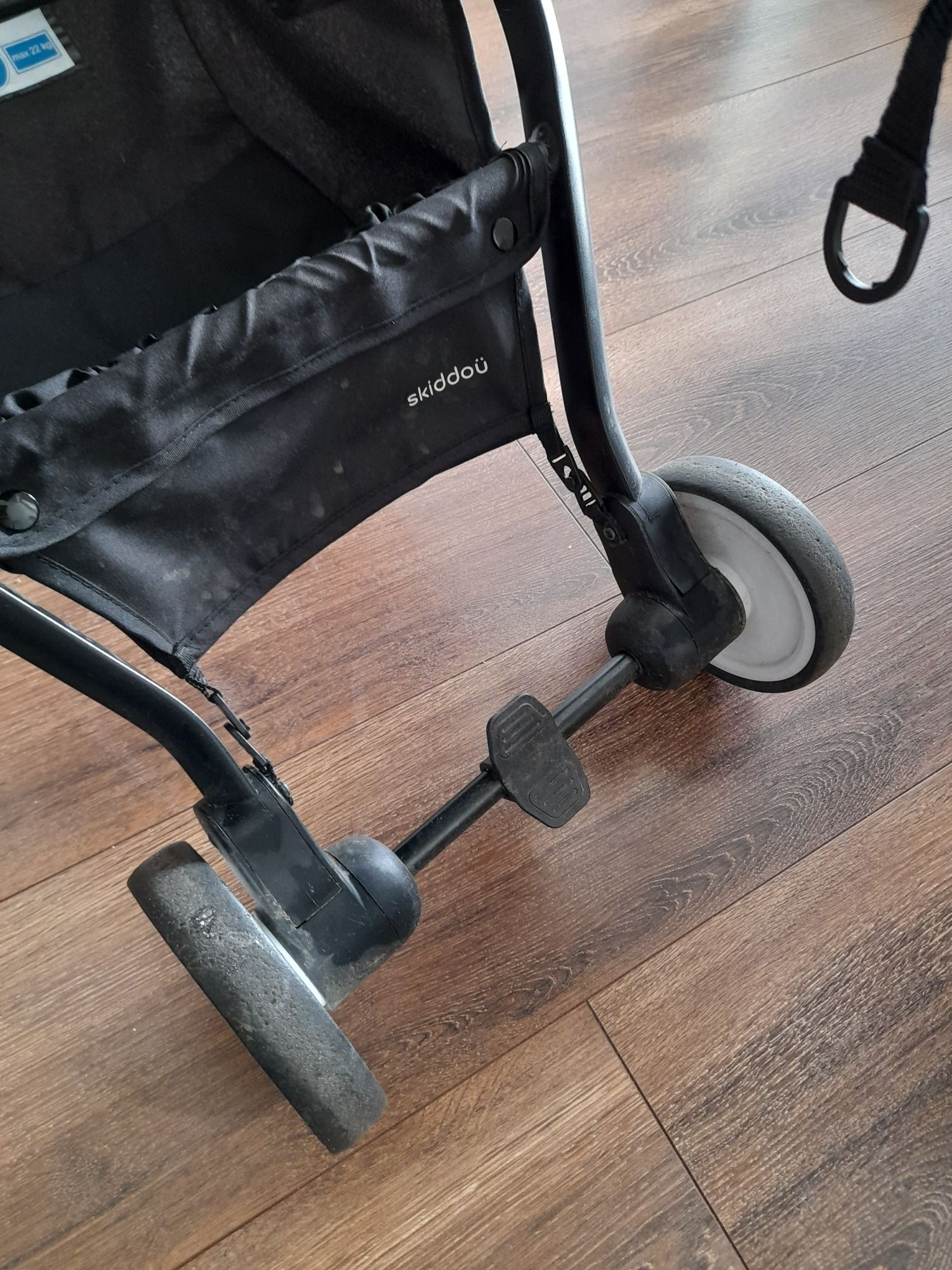 Wózek spacerówka skiddoo espoo
